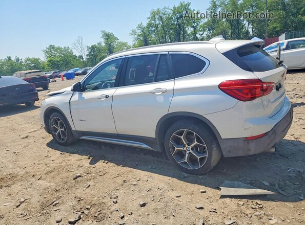 WBXHT3C37J5K30028 2018 BMW X1 White უკანა მარცხენა