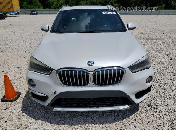 WBXHT3C38H5F87991 2017 BMW X1 Белый Вид спереди