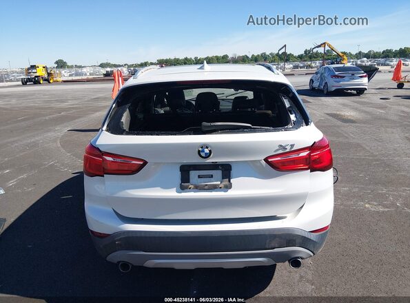 WBXHT3C38J5F90086 2018 BMW X1 White 