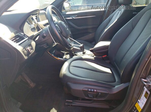 WBXHT3C39G5E54414 2016 BMW X1 Charcoal Սալոնի դիմացի տեսք