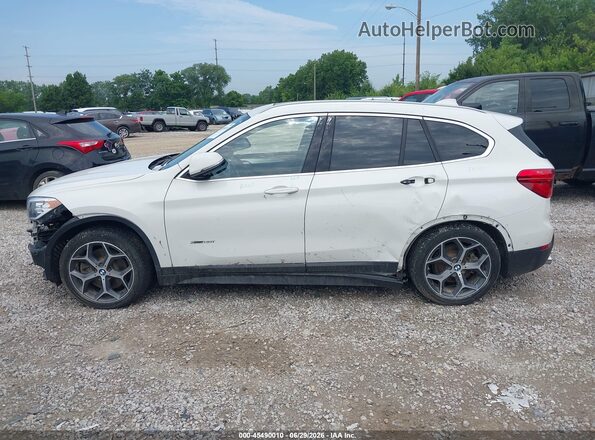 WBXHT3C39J5F92722 2018 BMW X1 White Սալոնի 360 աստիճան տեսք