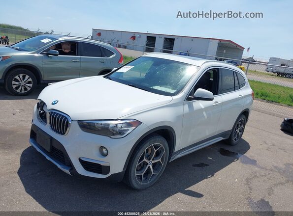 WBXHT3C39J5L31278 2018 BMW X1 White Front left