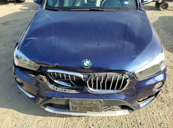 WBXHT3C3XJ5K24918 2018 BMW X1 Blue Widok komory silnika