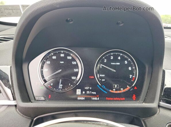 WBXHT3C51K5L90294 2019 BMW X1 White 