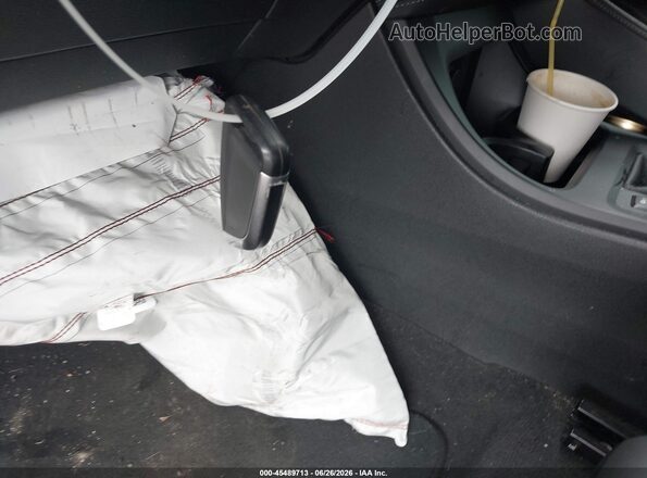 WBXHT3C52K5L91339 2019 BMW X1 Silver Widok deski rozdzielczej
