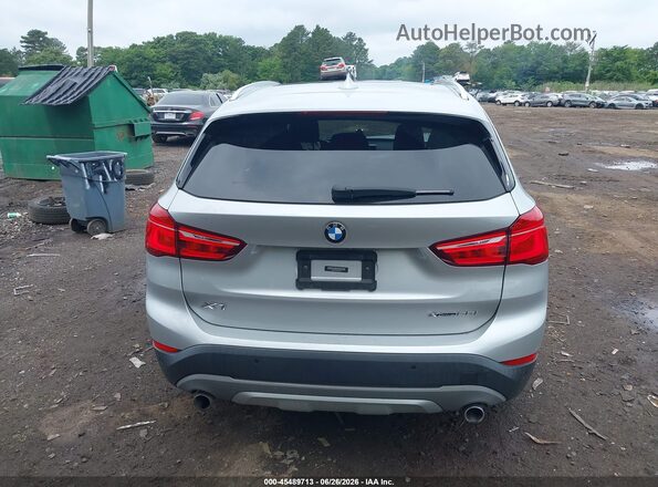 WBXHT3C52K5L91339 2019 BMW X1 Silver 