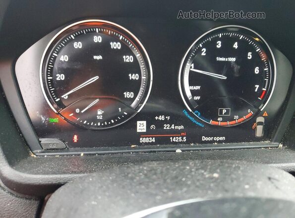 WBXHT3C53K5L36236 2019 BMW X1 White Սարքավորումների վահանակի տեսք