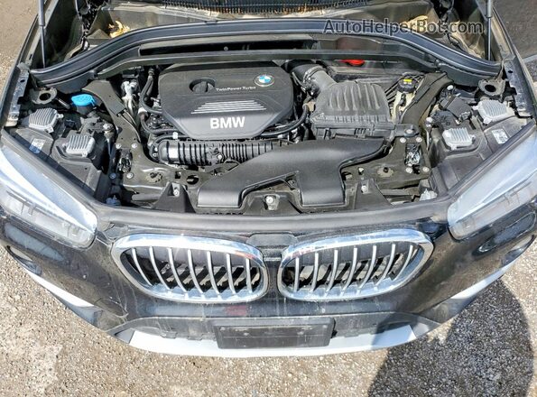 WBXHT3C53K5L89535 2019 BMW X1 Black 