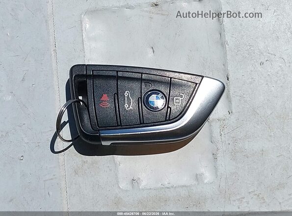 WBXHT3C58K5L36023 2019 BMW X1 Black Widok deski rozdzielczej