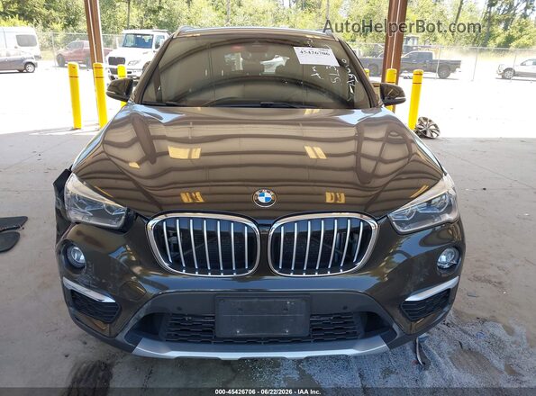 WBXHT3C58K5L36023 2019 BMW X1 Black Widok zestawu wskaźników
