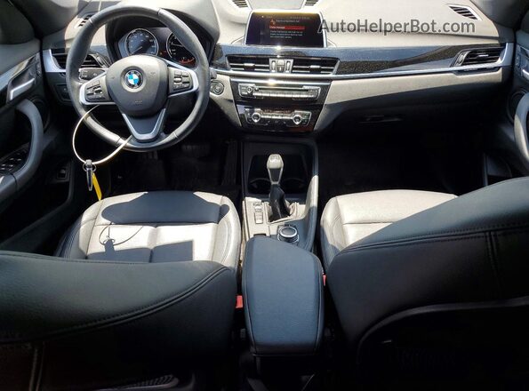 WBXHT3C59K3H34405 2019 BMW X1 White 