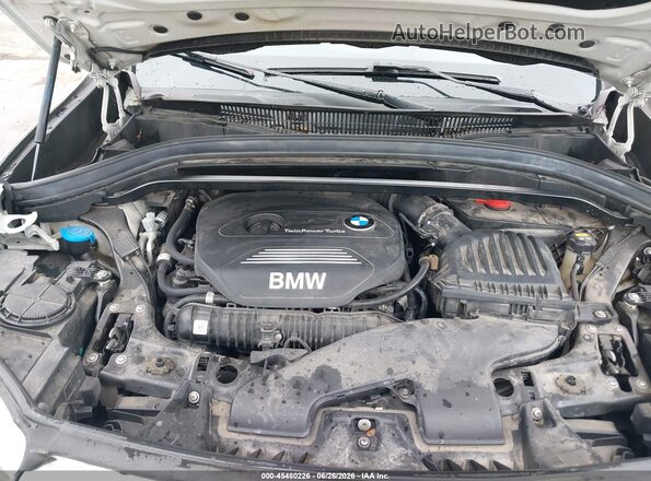 WBXHT3C59K5N47747 2019 BMW X1 White Front view