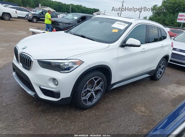 WBXHT3C59K5N47747 2019 BMW X1 White Front left