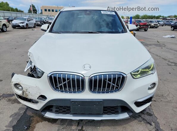 WBXHT3Z35H4A54915 2017 BMW X1 Белый Вид спереди