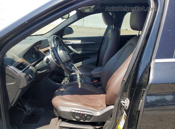 WBXHT3Z37H4A53670 2017 BMW X1 Black 
