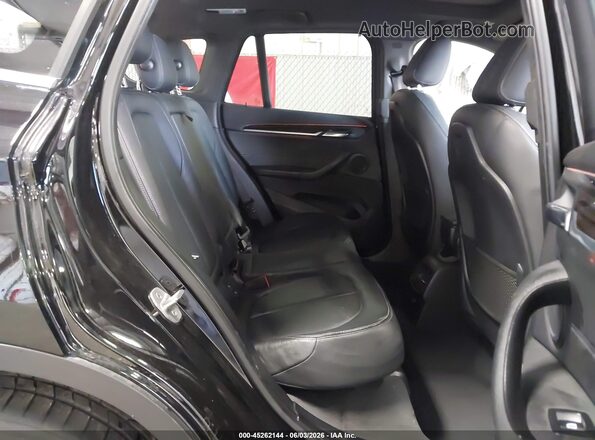 WBXHT3Z37H4A55547 2017 BMW X1 Black VIN sticker view
