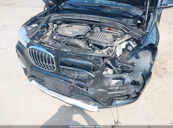 WBXHT3Z38H4A57002 2017 BMW X1 Black Widok z tyłu