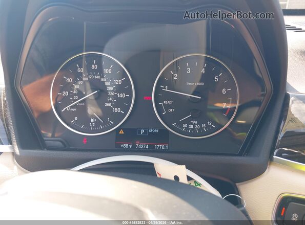WBXHT3Z38H4A57002 2017 BMW X1 Black Widok tylnych siedzeń