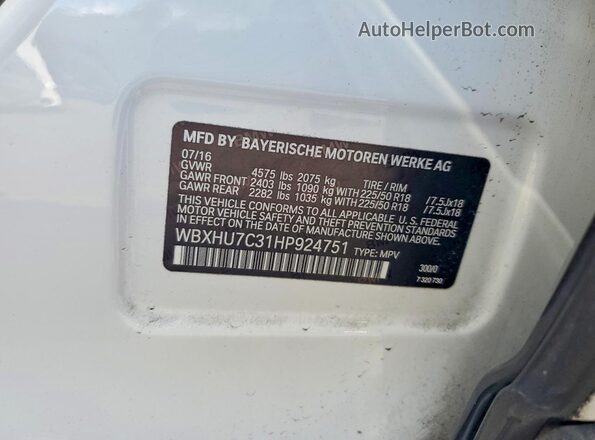 WBXHU7C31HP924751 2017 BMW X1 White 