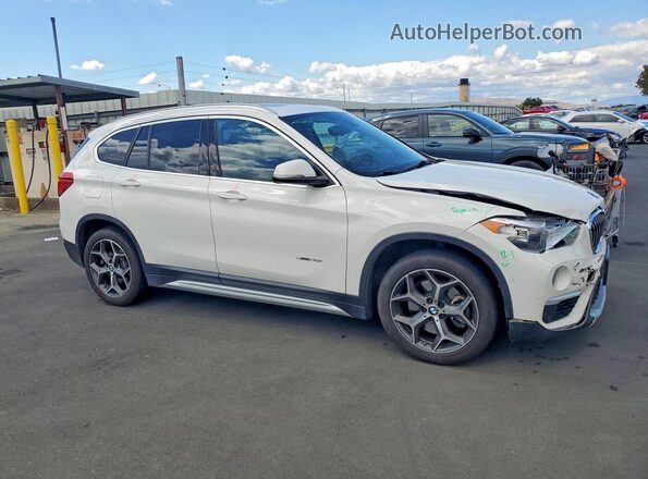 WBXHU7C31HP924751 2017 BMW X1 White 