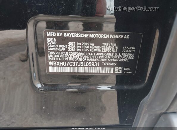 WBXHU7C37J5L05931 2018 BMW X1 Black Շարժիչի բաժամունքի տեսք