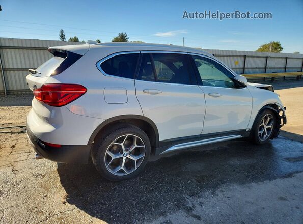 WBXHU7C39H5H36669 2017 BMW X1 White Tył prawy