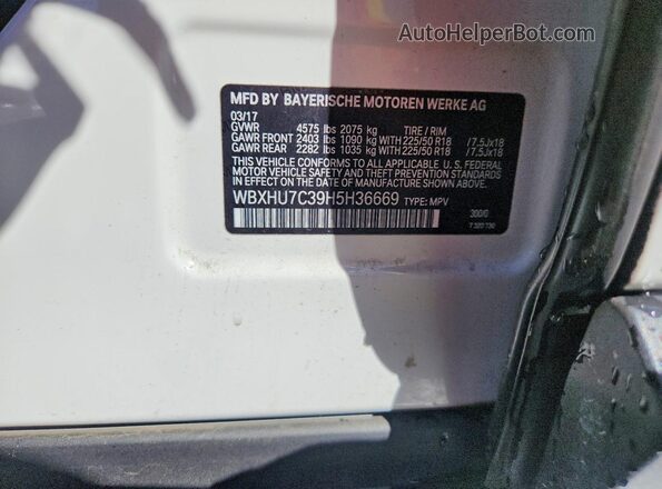 WBXHU7C39H5H36669 2017 BMW X1 White Widok komory silnika