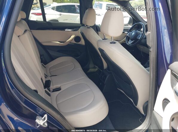 WBXHU7C39J5L08538 2018 BMW X1 Синий Вид наклейки с VIN-кодом