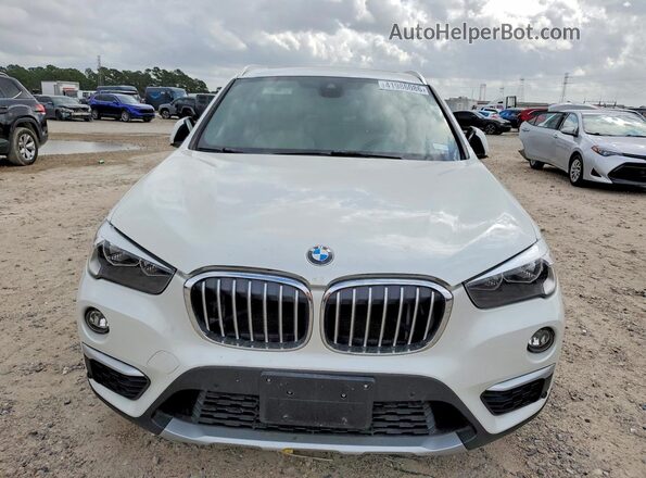 WBXHU7C55K3H44403 2019 BMW X1 White Widok z przodu