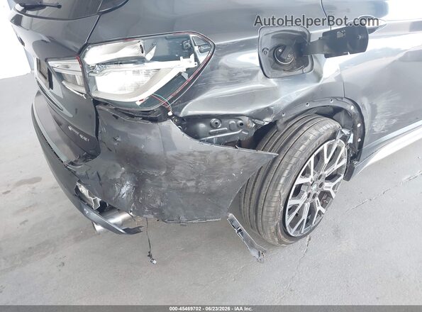 WBXJG7C03M5S26677 2021 BMW X1 Gray Вид спереду