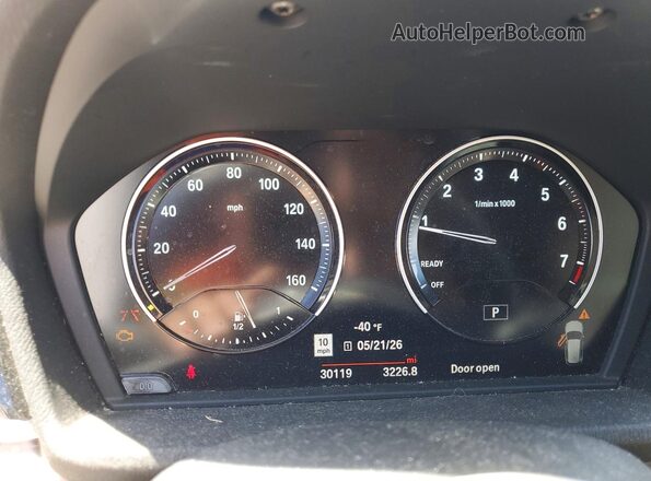 WBXJG7C04L5P60611 2020 BMW X1 White Սարքավորումների վահանակի տեսք
