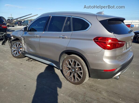 WBXJG7C05M5S14918 2021 BMW X1 Gold Trasero izquierdo