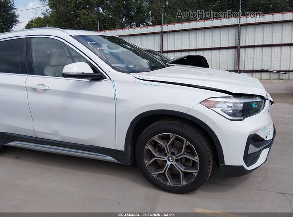 WBXJG7C07M3M65581 2021 BMW X1 White 