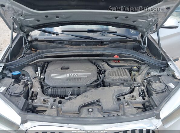 WBXJG7C08L5R93746 2020 BMW X1 Серебряный Вид сзади