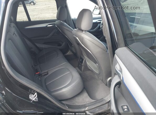 WBXJG9C01M5U39414 2021 BMW X1 Черный Вид наклейки с VIN-кодом