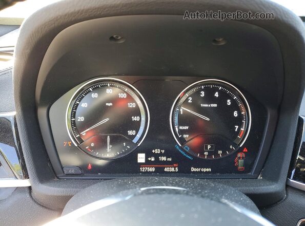 WBXJG9C05M5S81031 2021 BMW X1 Желто-коричневый Вид щитка приборов