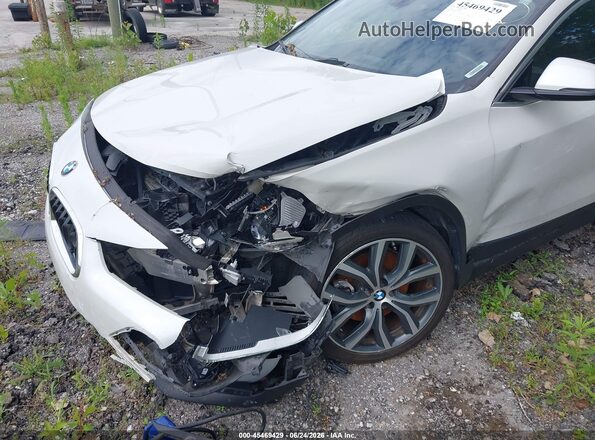 WBXYJ3C39JEP75797 2018 BMW X2 White Vista frontal