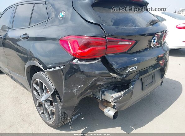 WBXYJ5C32JEF77027 2018 BMW X2 Black Front view