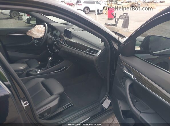 WBXYJ5C35JEF72050 2018 BMW X2 Black Front interior view