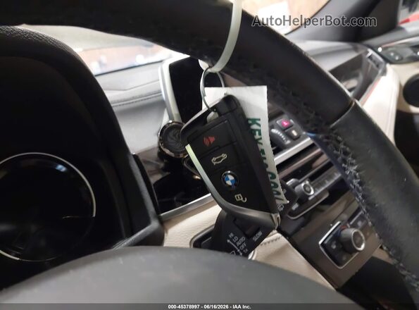WBXYJ5C35JEF77376 2018 BMW X2 Brown Dashboard view