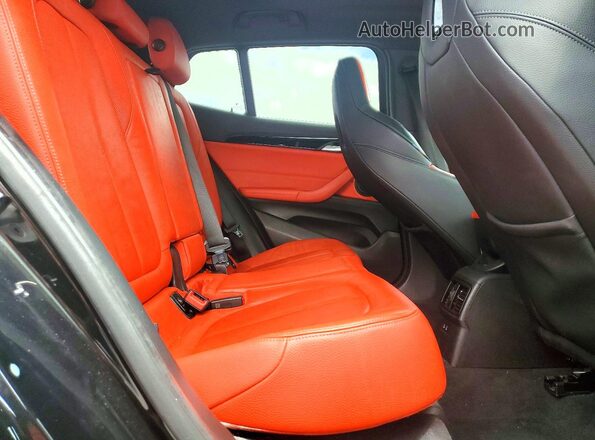WBXYN1C09L5R75189 2020 BMW X2 Black Вид задніх сидінь