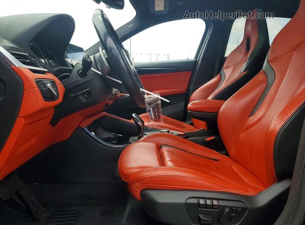 WBXYN1C09L5R75189 2020 BMW X2 Black Вид салону спереду