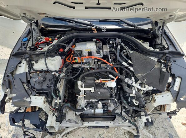 WBY13HG01SCT74519 2025 BMW OTHER White Вид задньої частини салону