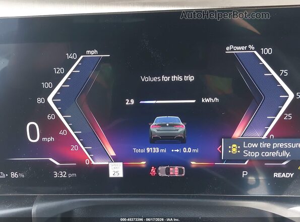 WBY23HD04SFV07491 2025 BMW I4 Green Вид задніх сидінь