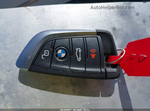 WBY23HD05SFU11479 2025 BMW I4 Gray Առջևի վահանակի տեսք