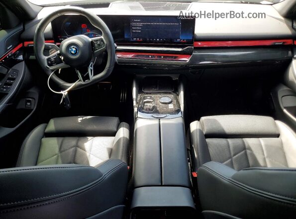 WBY33FK02SCT72881 2025 BMW OTHER Black Dashboard view