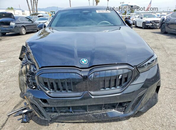WBY33FK02SCT72881 2025 BMW OTHER Black Front view