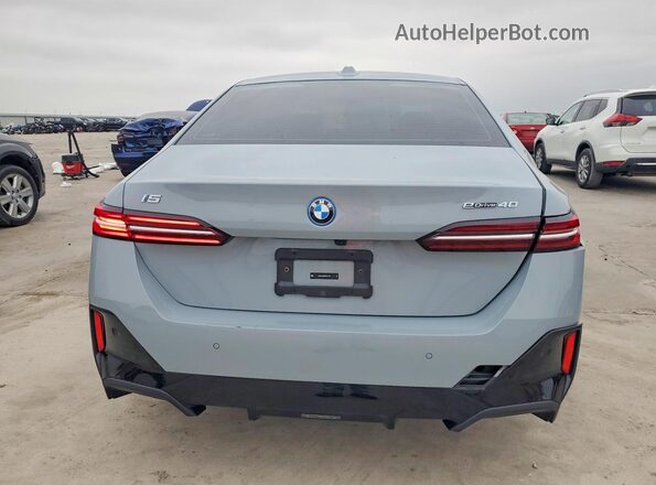 WBY33FK0XRCS21152 2024 BMW 7 SERIES Gray Rear view