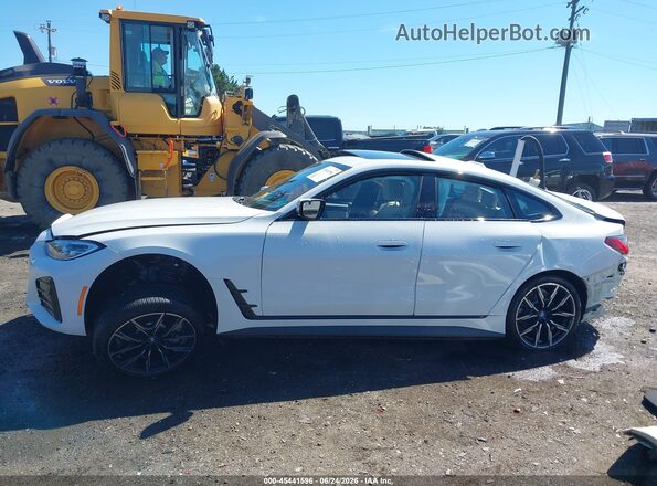 WBY43AW03RFR69659 2024 BMW I4 White Սալոնի 360 աստիճան տեսք
