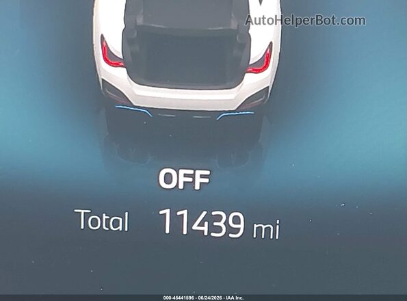 WBY43AW03RFR69659 2024 BMW I4 White 
